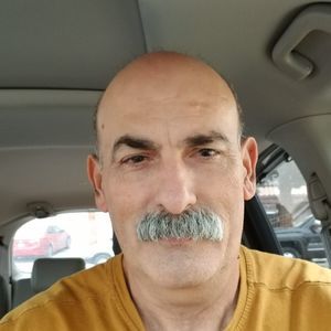 Meet your Posher, Raul